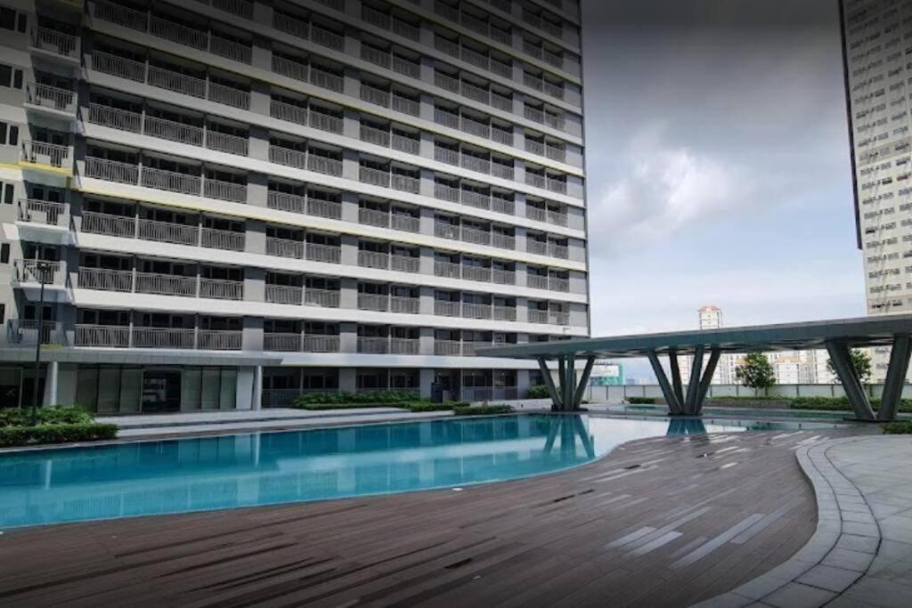 1Br Unit Condotel W Balcony Fame Residences #Fm57 马尼拉 外观 照片