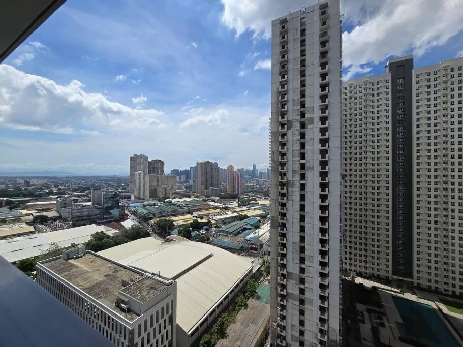 1Br Unit Condotel W Balcony Fame Residences #Fm57 马尼拉 外观 照片